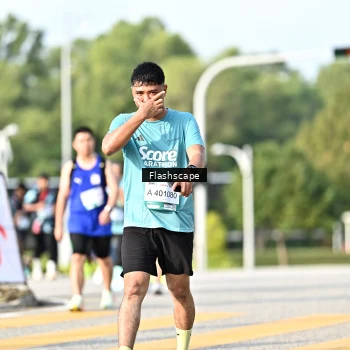 Runner Photo 2394474