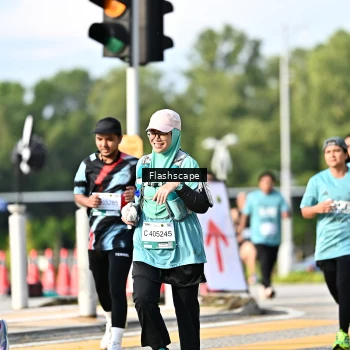 Runner Photo 2394491