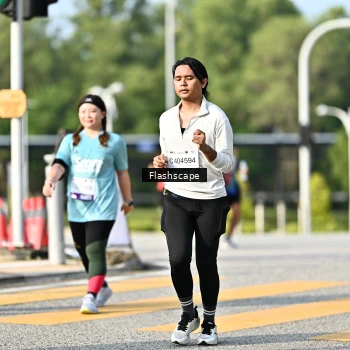 Runner Photo 2394547