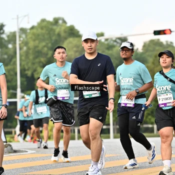 Runner Photo 2394623