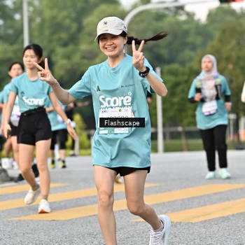 Runner Photo 2394878