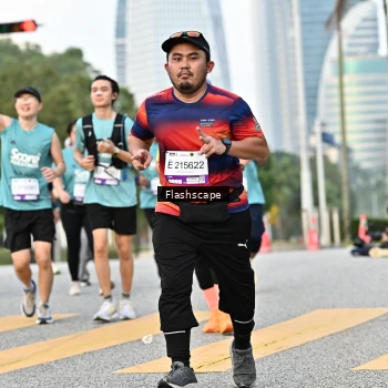 Runner Photo 2394948