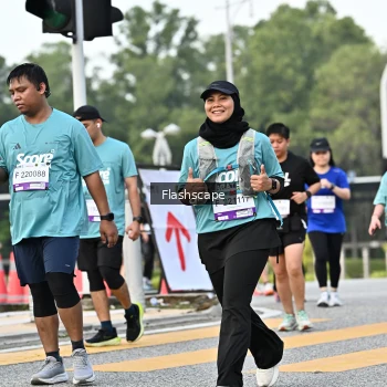 Runner Photo 2395090