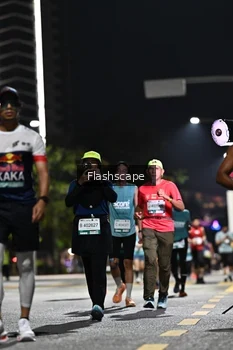 Runner Photo 2395828