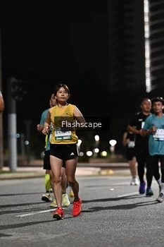Runner Photo 2395843