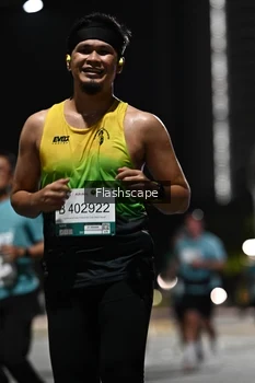 Runner Photo 2395859