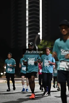 Runner Photo 2395864