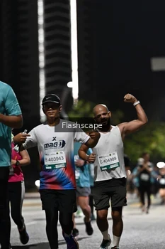 Runner Photo 2395867