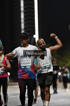 Runner Photo 2395870