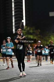 Runner Photo 2395881