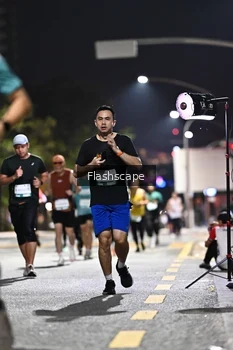 Runner Photo 2395883