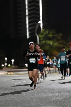 Runner Photo 2395884