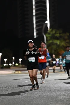 Runner Photo 2395885