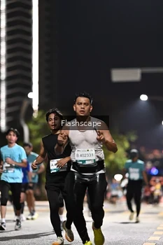 Runner Photo 2395926