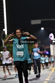 Runner Photo 2395934