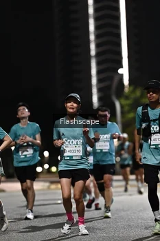 Runner Photo 2395942