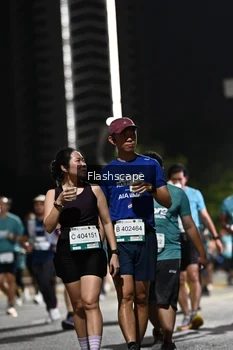 Runner Photo 2395973