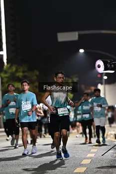 Runner Photo 2395979