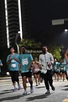 Runner Photo 2395983
