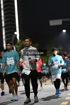 Runner Photo 2395984