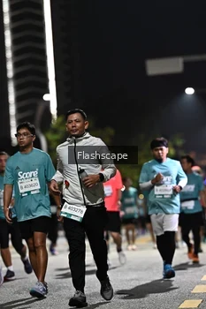 Runner Photo 2395985