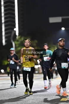 Runner Photo 2395993