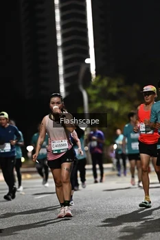 Runner Photo 2395994