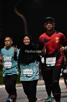 Runner Photo 2396004