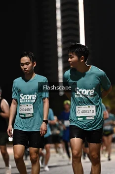 Runner Photo 2396008