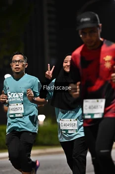 Runner Photo 2396009