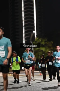 Runner Photo 2396012