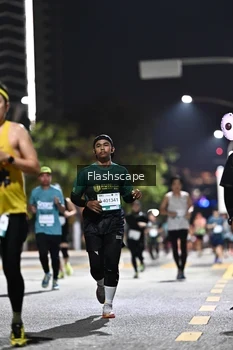 Runner Photo 2396014