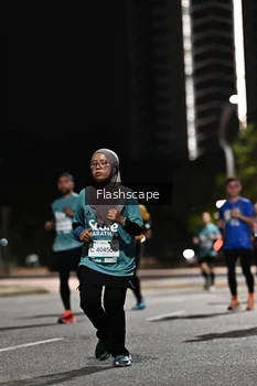 Runner Photo 2396028