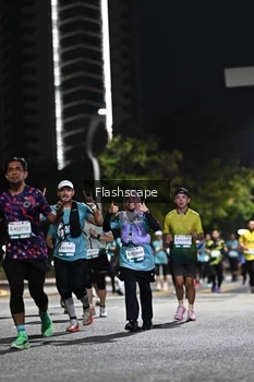 Runner Photo 2396040