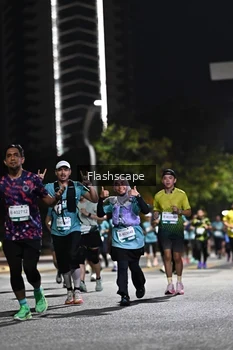 Runner Photo 2396041