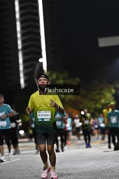 Runner Photo 2396047