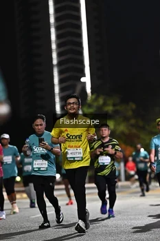 Runner Photo 2396056