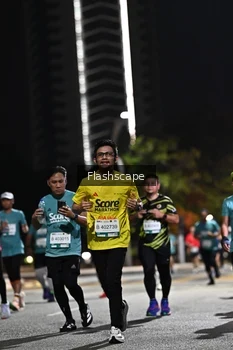 Runner Photo 2396057