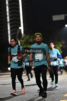 Runner Photo 2396064