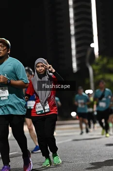 Runner Photo 2396079