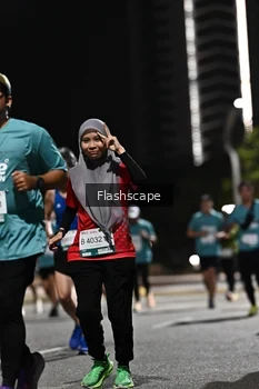 Runner Photo 2396080