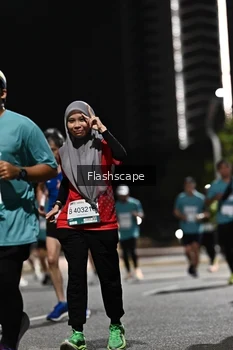 Runner Photo 2396083