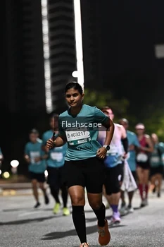 Runner Photo 2396084