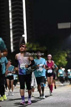 Runner Photo 2396086
