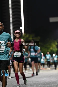 Runner Photo 2396095