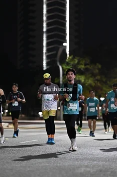Runner Photo 2396116