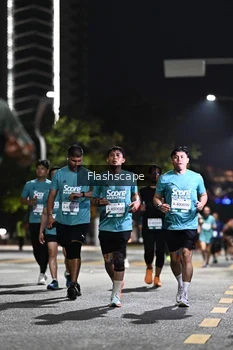 Runner Photo 2396124