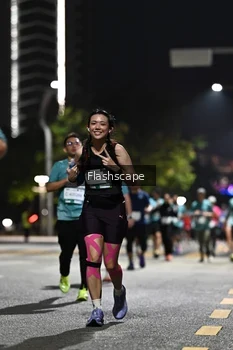 Runner Photo 2396144