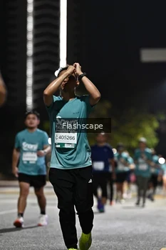 Runner Photo 2396146