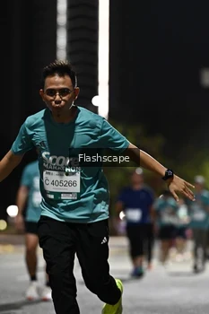 Runner Photo 2396150